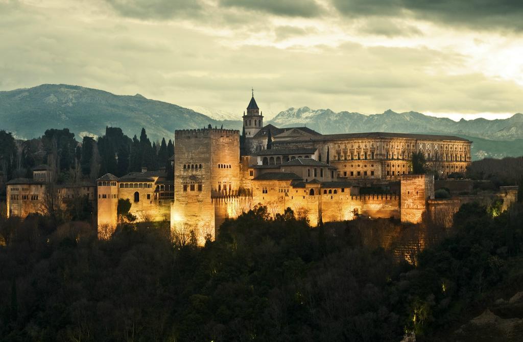 Ab Pension Granada Esterno foto